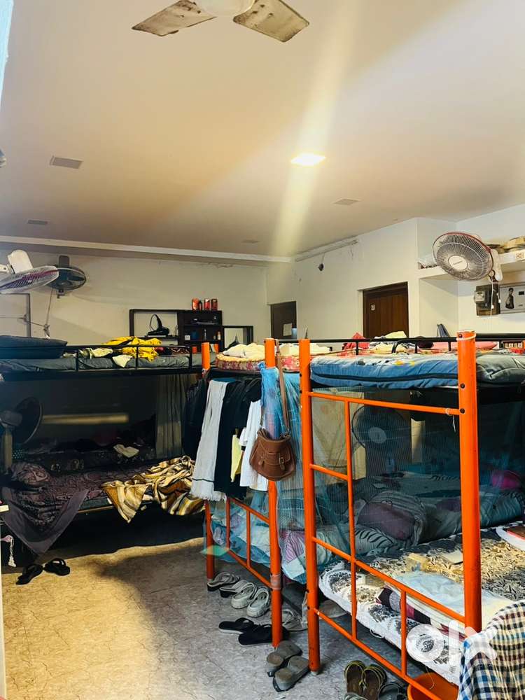 Girls pg room/sharing room for ladies