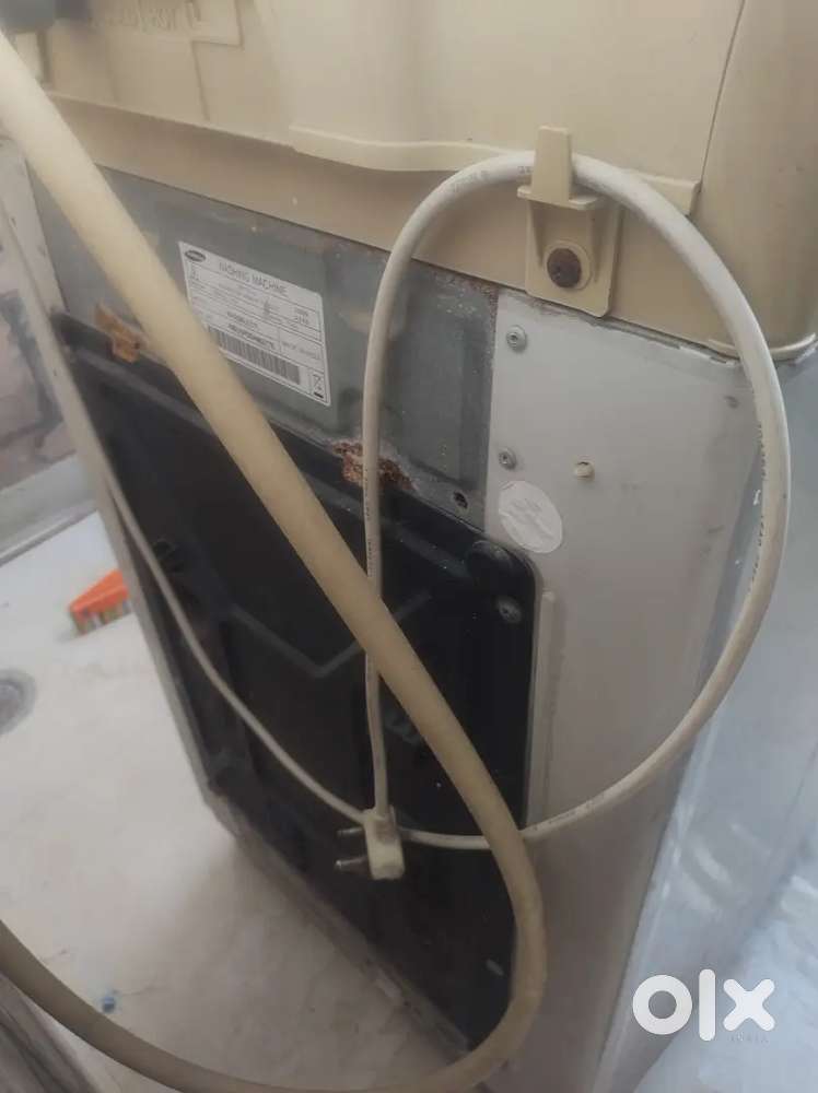 Samsung company washing machine & 6.2 leters in good condition