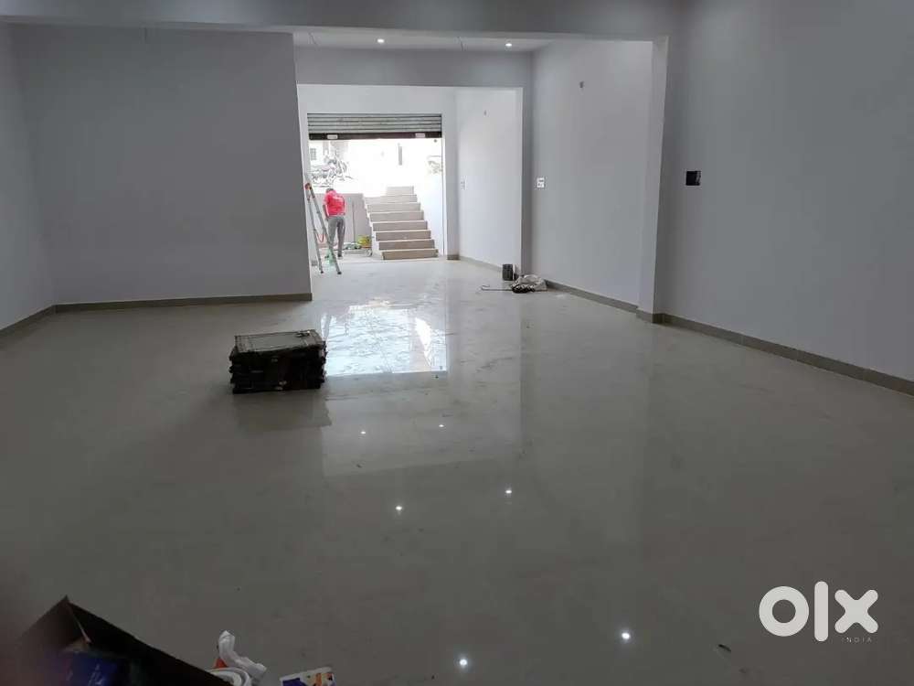 For Rent  Showroom/Office/Godown