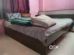 King size Royaloak bed with matress