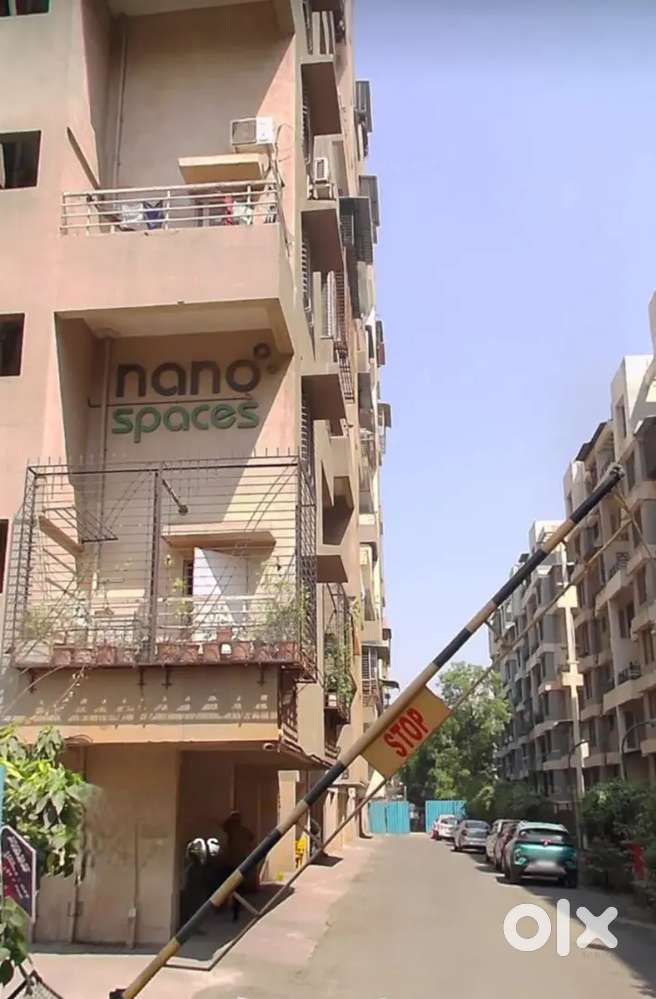 Nano space 1 female flatmate required