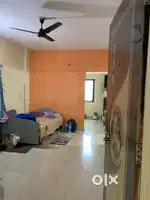 1bhk flat 3500 rent per person 14000 rent deposit 6250 (female)