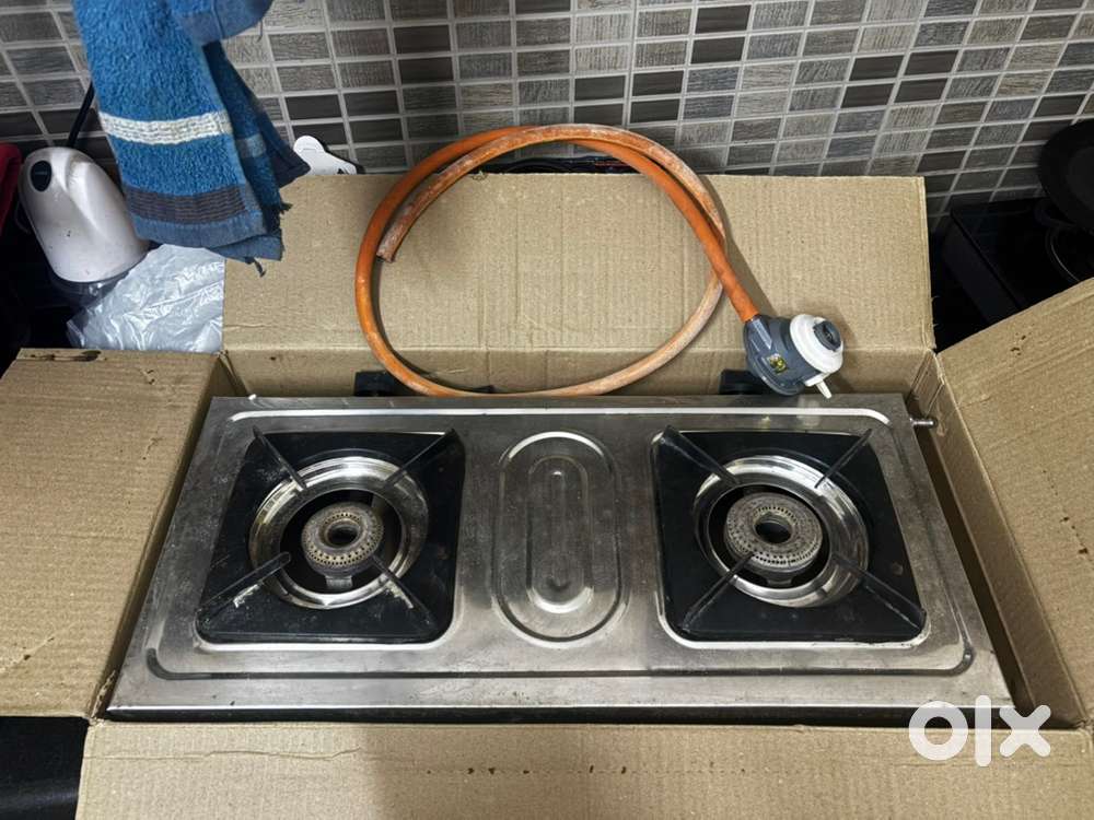 2 burner stove and Mixer & grinder with 2 Jars