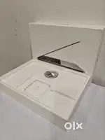 Macbook Pro A1808