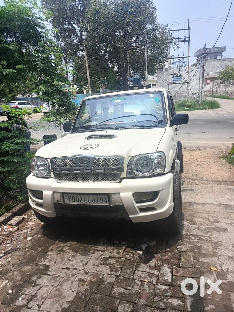 Mahindra Scorpio 2010