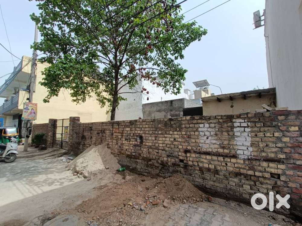 200 gaj office available for rent