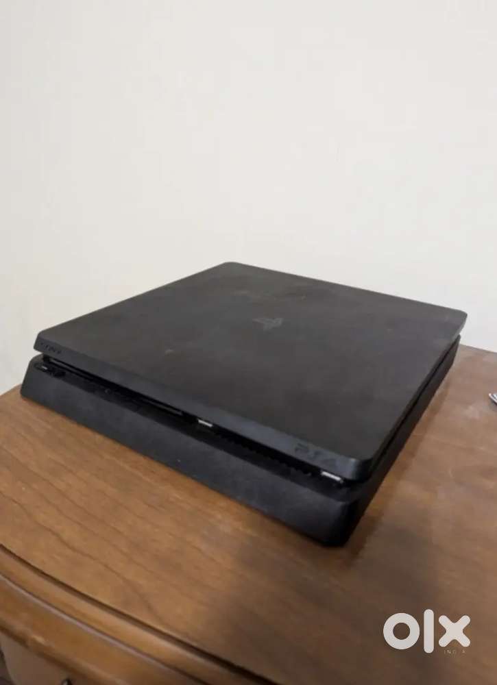 Ps4 slim 1tb