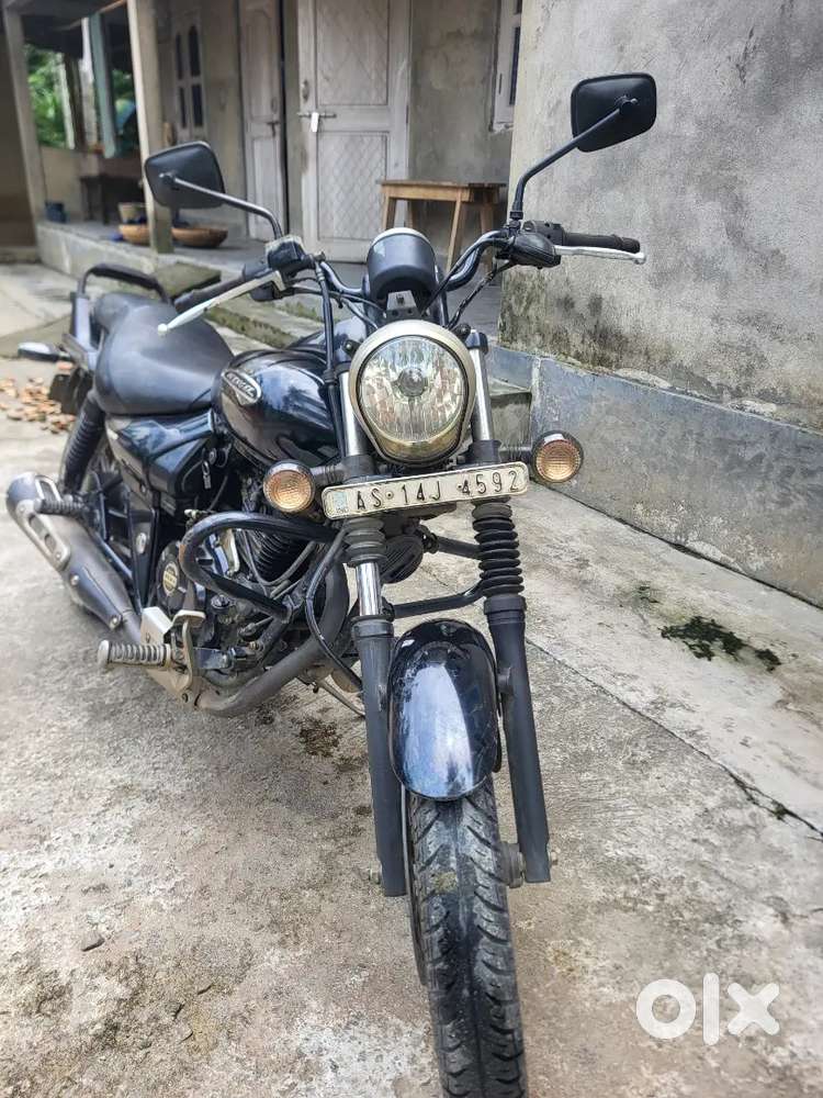 Bajaj Avenger 180/35000 km driven/ Rs 50000