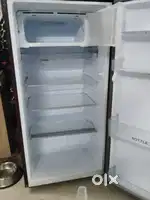 Brand new condition fridge only 4 days used in warranty