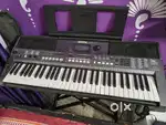 YAMAHA I400 - in brand new condition with KADENCE stand and carry case