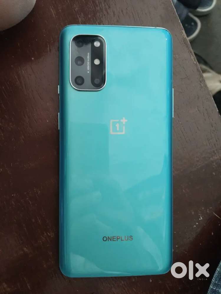 8T RAM 8 GB 128 whole original phone  good looking girl use Phone