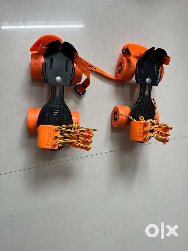 Yonkers roller skates orange colour