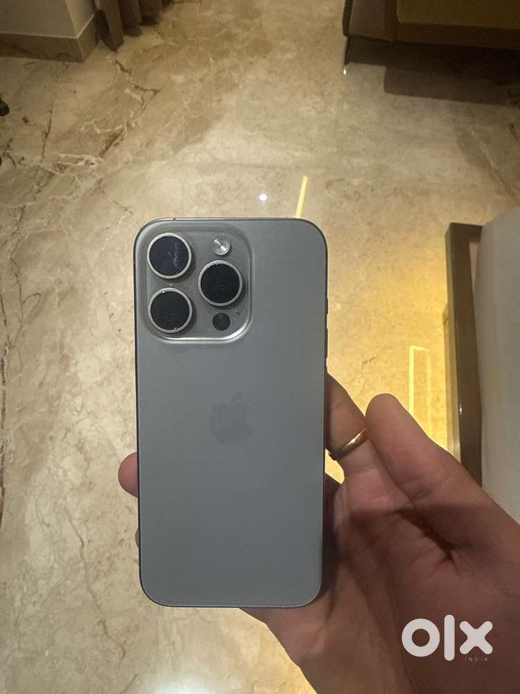 IPhone 15 Pro / gold /128GB