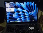 Macbook pro m2 2023