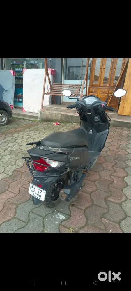 Single Owner,well maintained,All Documents Running