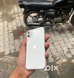 iPhone 11 64gb storage   -Face id not working —-back panel crack h bss