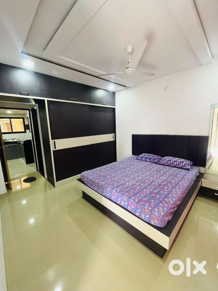 Fully Furnished Flat in Posh Society