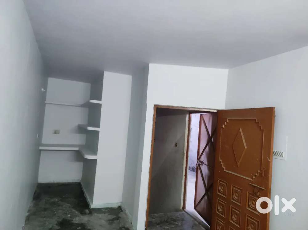 Room on rent near sitapur highway