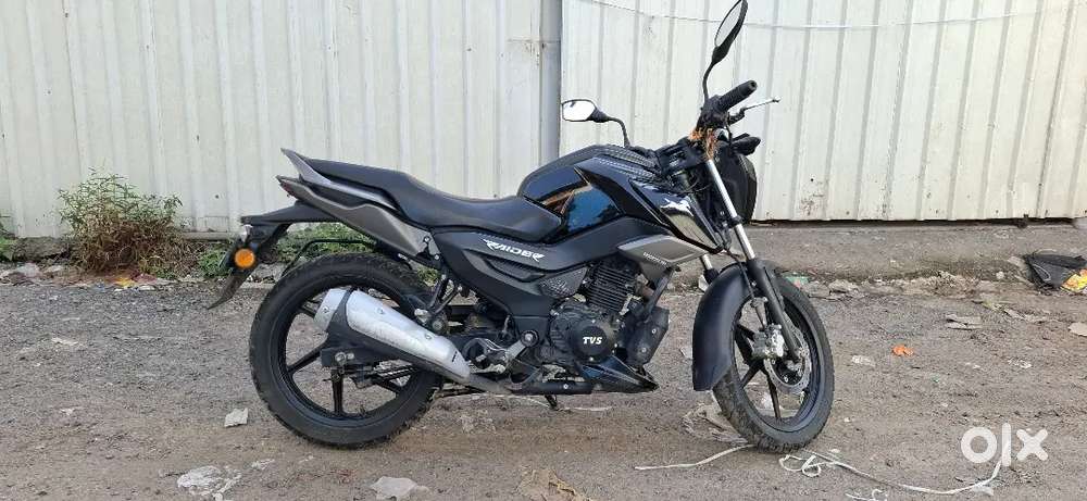 Tvs rider 125 cc black color