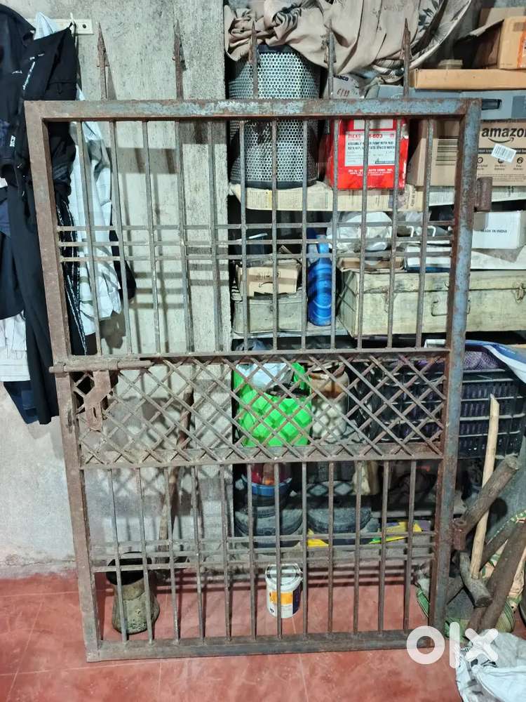 Gate, Unused Wall compound Gate, Railing gate, negotiable.