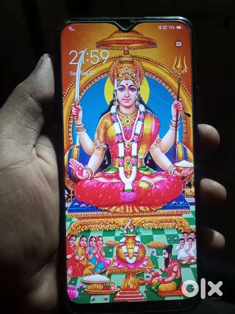 Vivo Y11 , Good condition but screen tike damage haechi.