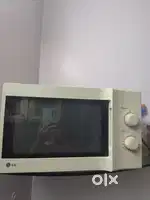 Microwave oven