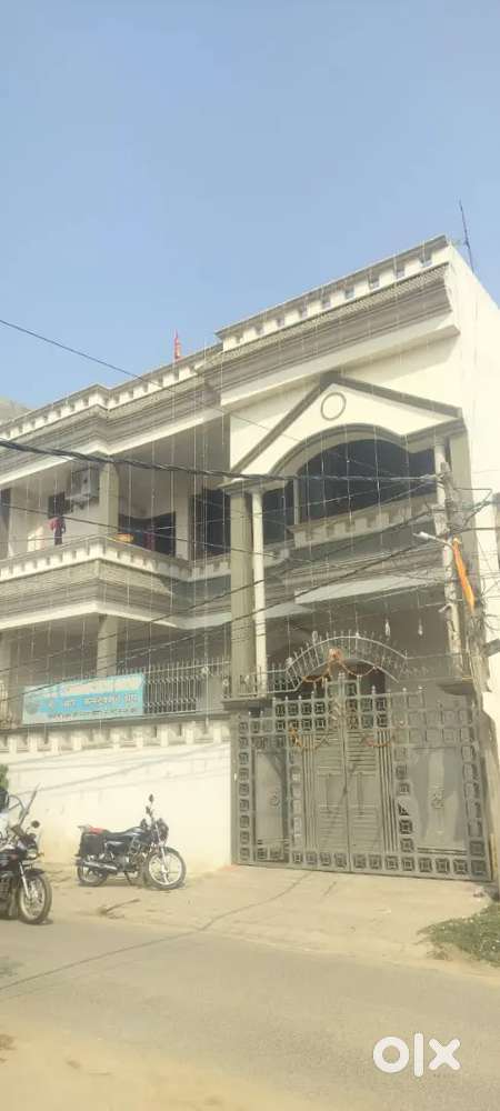 4Bhk near MMM singhariya for family/student/office