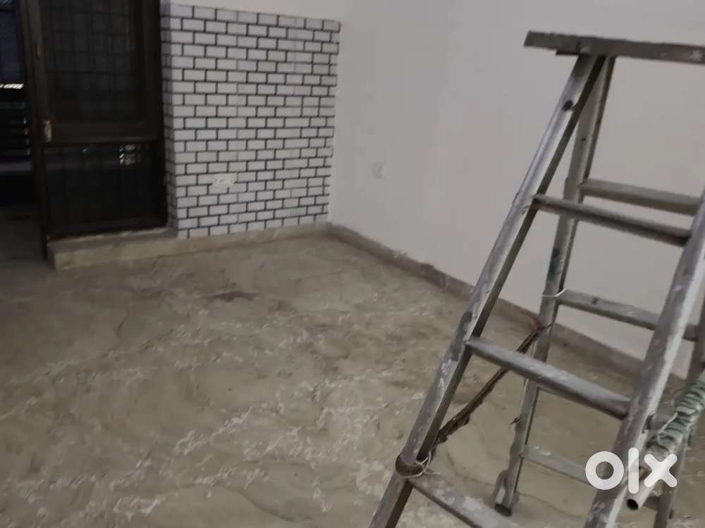 Fully ventilated 4 bhk available for rent