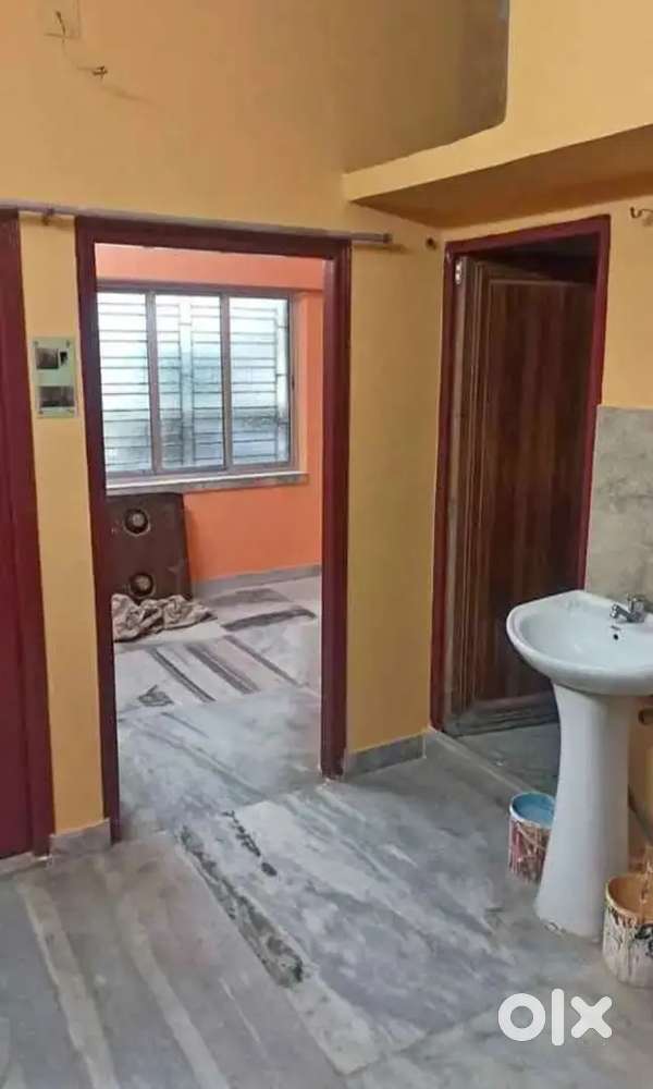 Neat & Clean 2ROOM flat Cum House Available for rent in Dum Dum Metro.