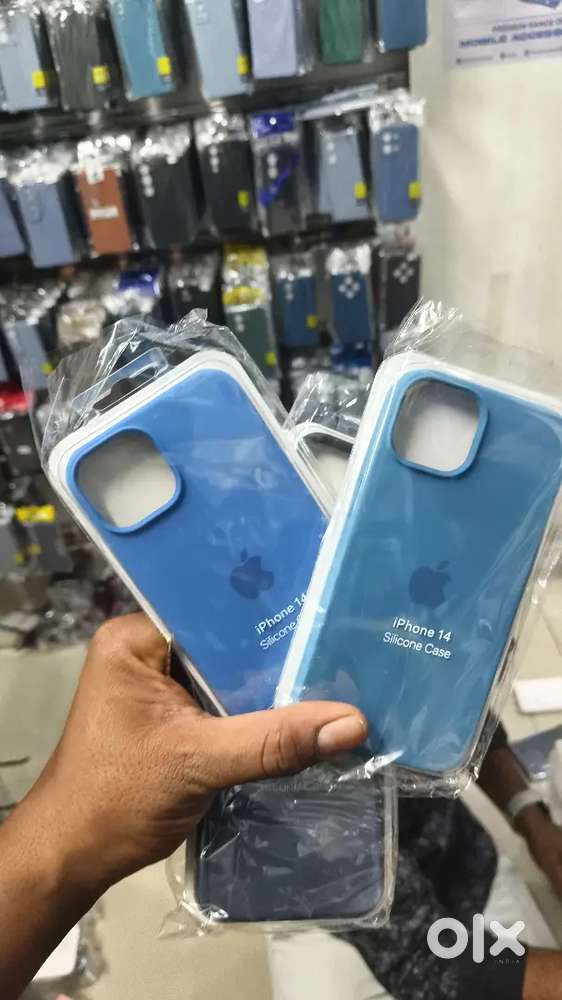 Salesman for mobile shop