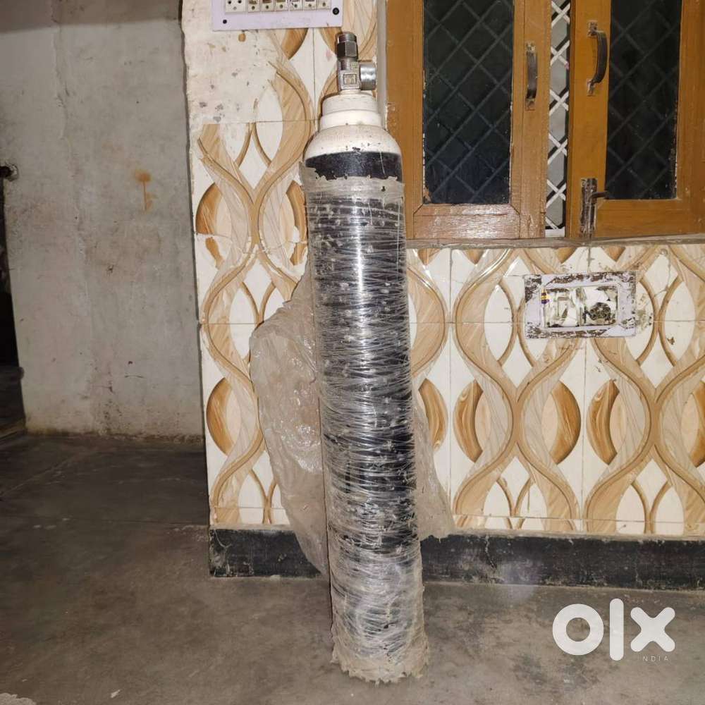 10 Litre Oxygen Cylinder