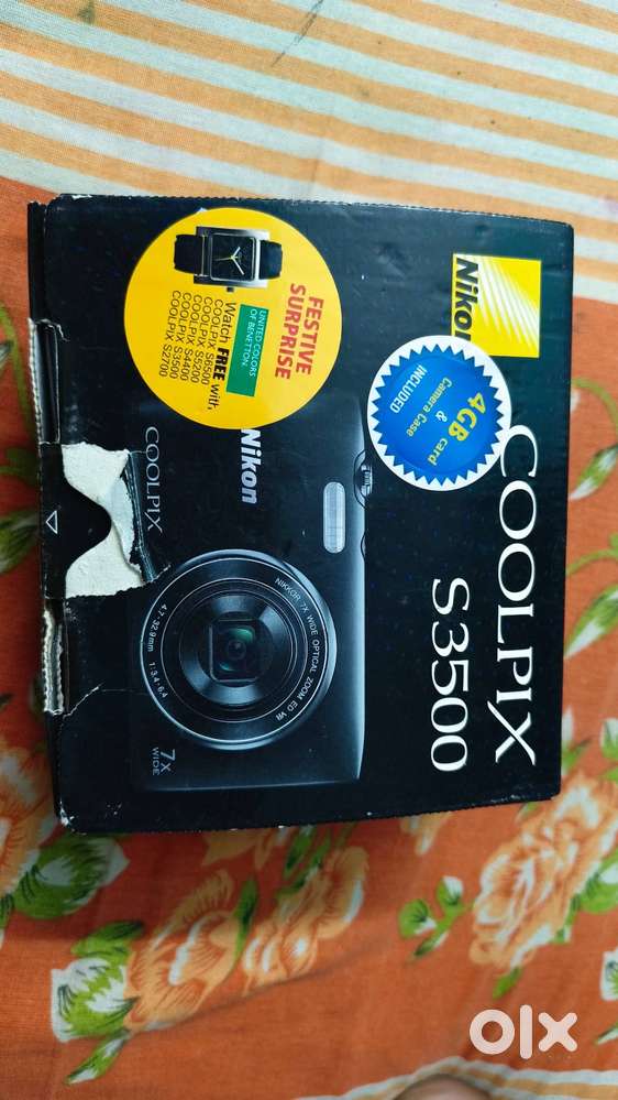 Nikon Coolpix S3500 Digital Camera