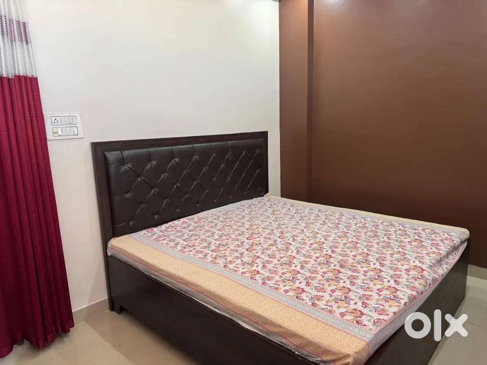 Available for rent 2 BHK full furnished flat