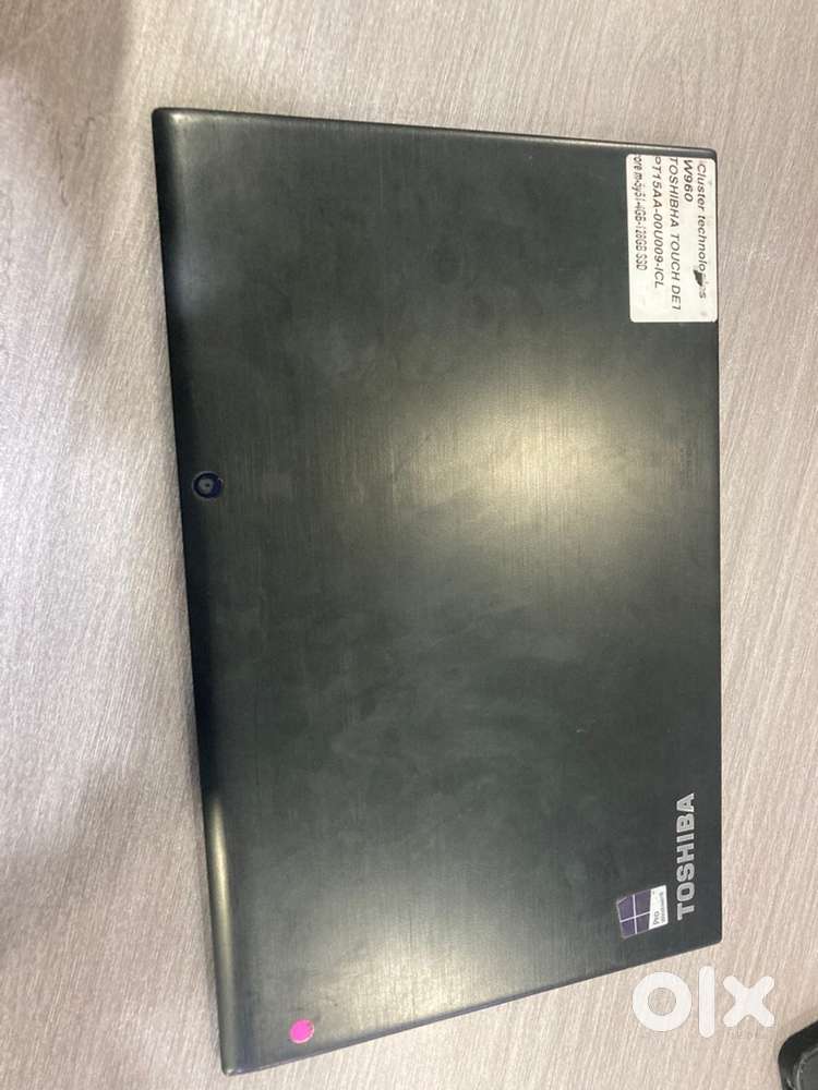 Toshibha touch DE1 /PT15AA / 4gb ram / 128gb ssd / with bill