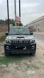 Mahindra Scorpio 2015 Diesel Well Maintained