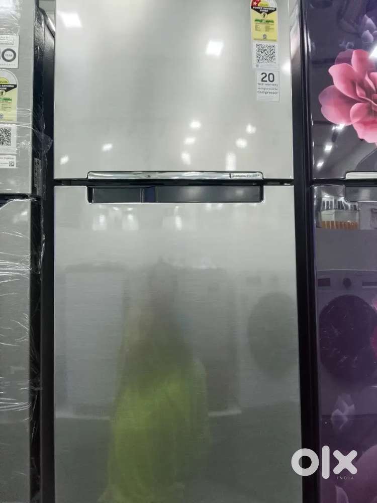Field marketing executive electronic showrooms