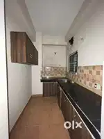 Urgently need a female flatmate