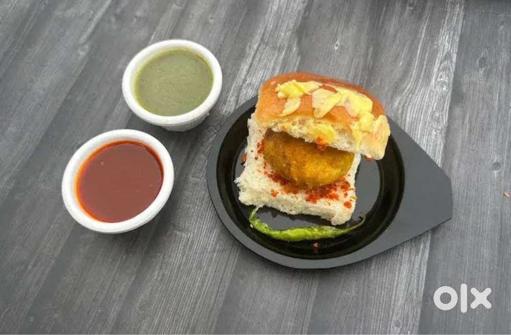 Vada pav stall handling