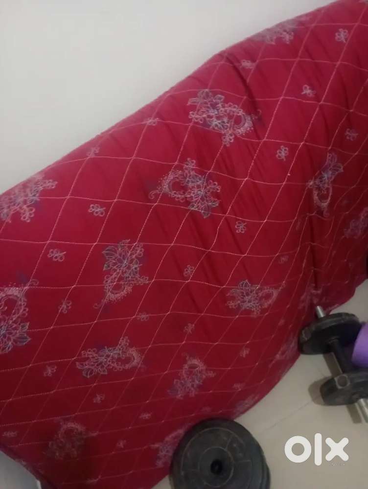 3 year old Matress King size