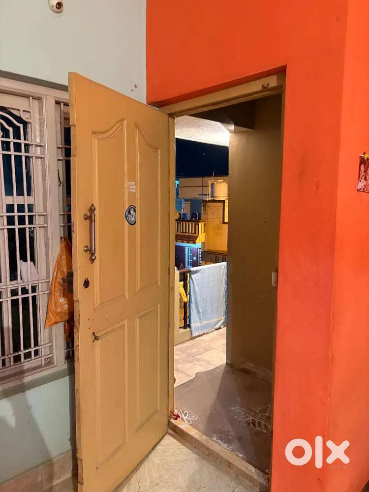 3BHK House for lease 4,00,000 in Belavadi