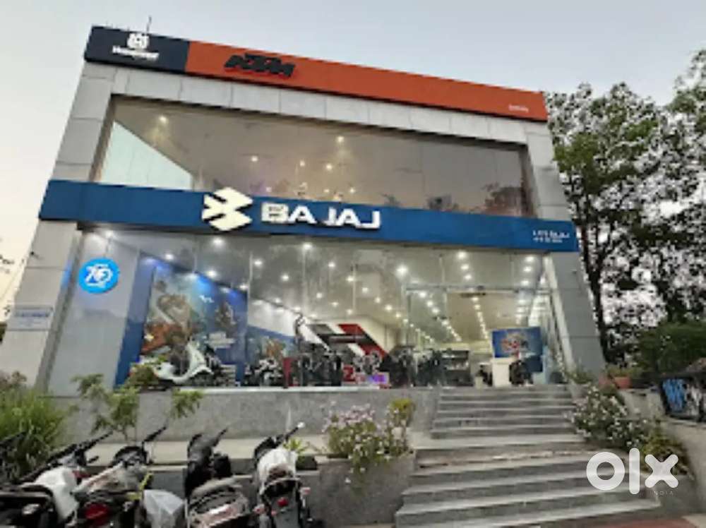 LIMITED VACANCY AVAILABLE FOR @ BAJAJ SHOWROOM IN LUCKNOW.