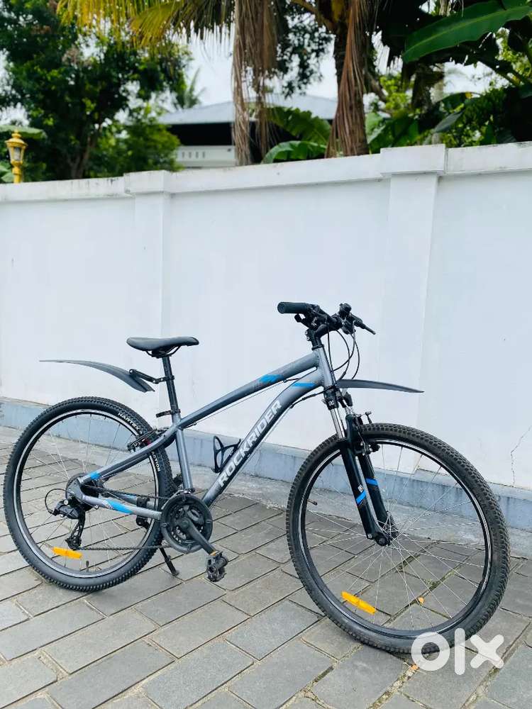 Btwin Rockrider st100 for sale 3month old