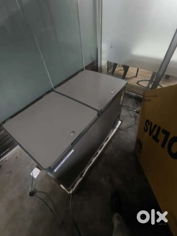320 liter Voltas deep freezer