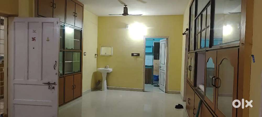 House for rent (Bachelors/Families) - AC available in Master bedroom