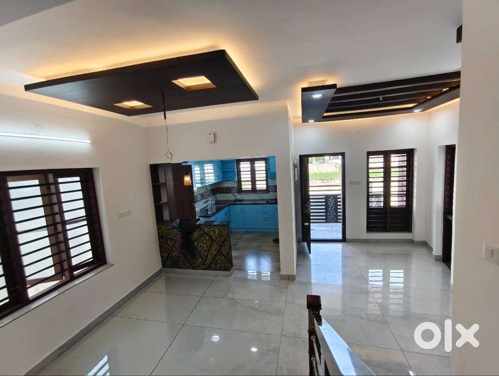 Udayamperoor , Thrippunithura 3 cents 1450 sqft brand new 3bhk