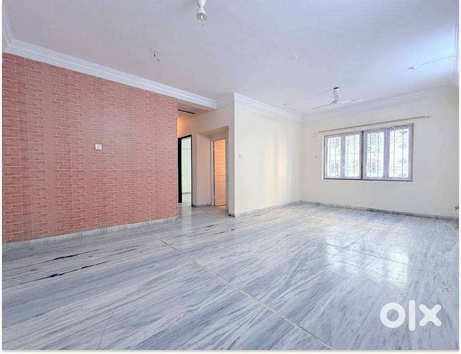 Spacious 2 BHK Flat In Andheri East - No Brokerage