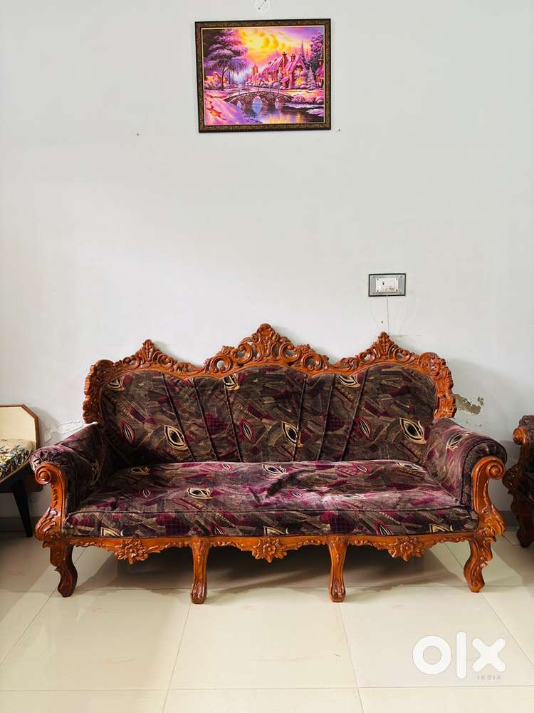 Rajwadi sofa full set ( 6 items )
