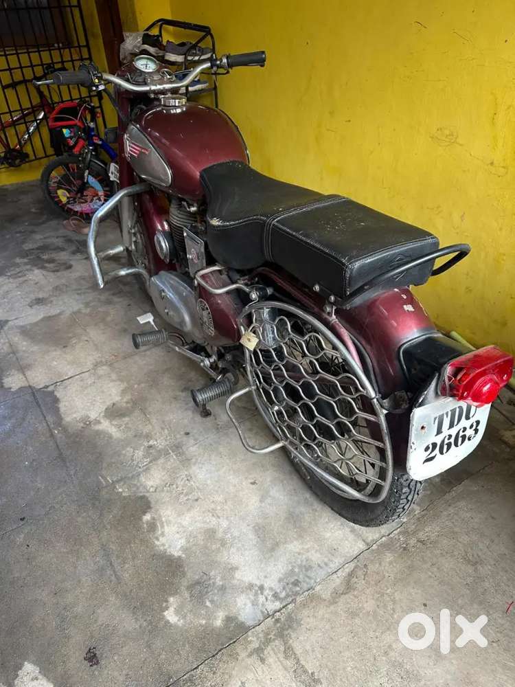 Royal Enfield vintage 1982 Bullet for sale