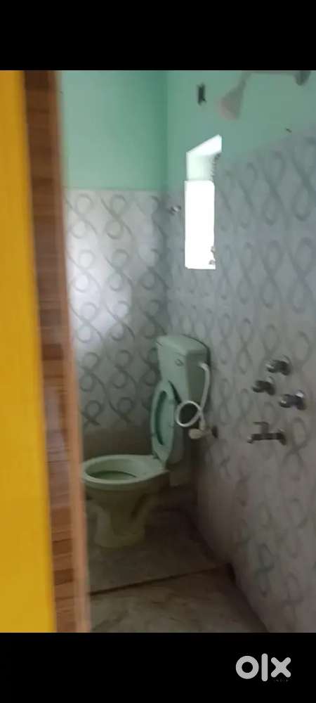 North-east facing property, good society