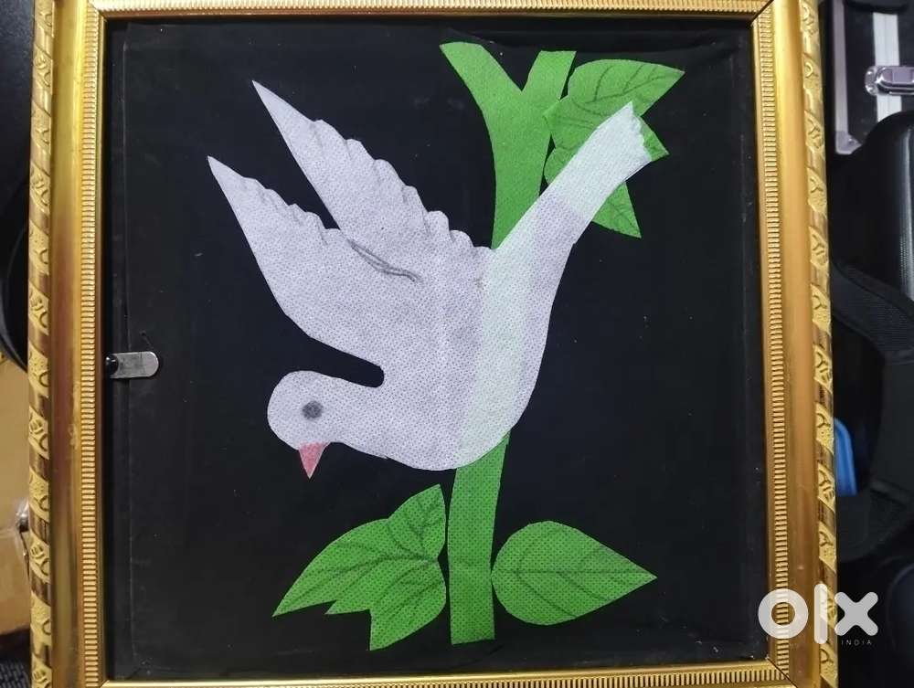 Magic dove frame